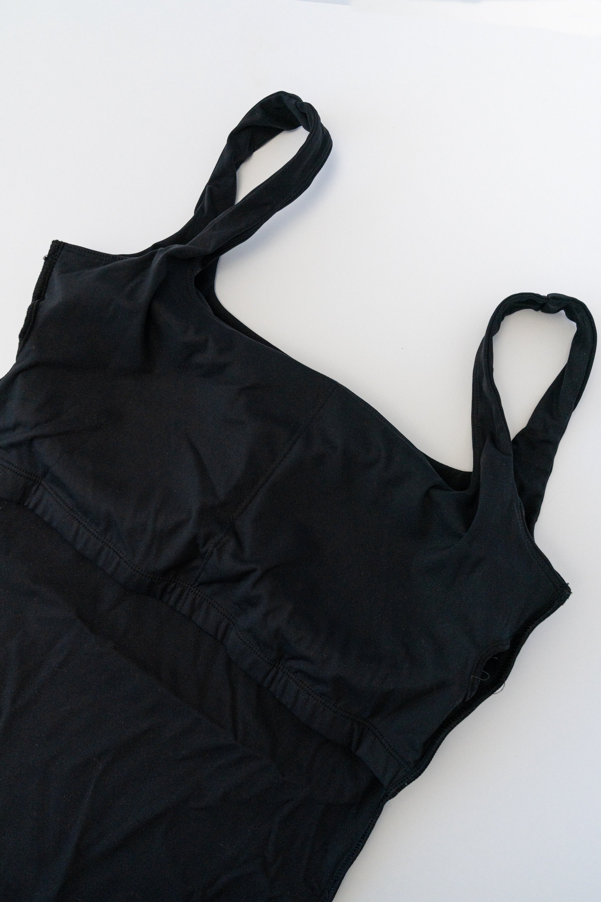 EMILY BUILT IN BRA TOP BLACK